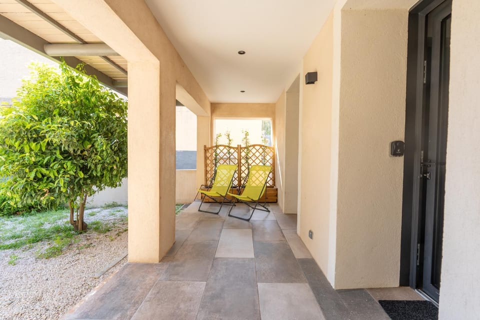 Patio, Spring, Day, Garden, Garden view
