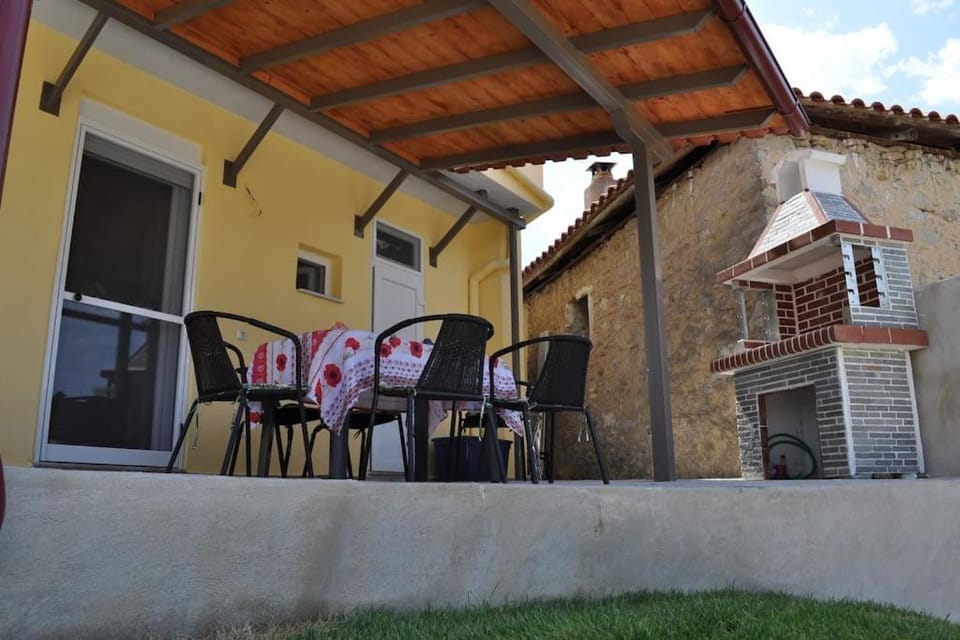 Stone House Avdira Village Centre House in Decentralized Administration of Macedonia and Thrace