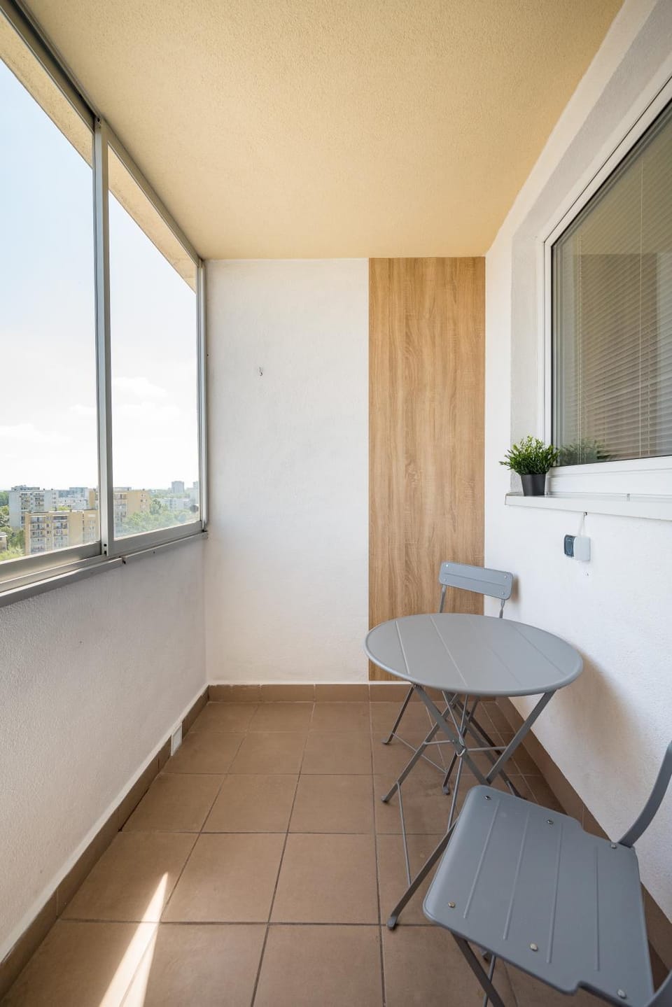 View (from property/room), Balcony/Terrace, Seating area