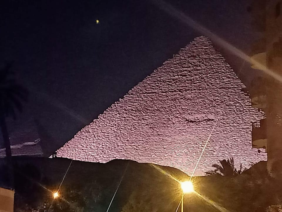 Big pyramid view Villa in Egypt