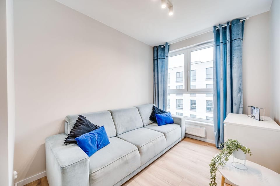 Seating area, Bedroom