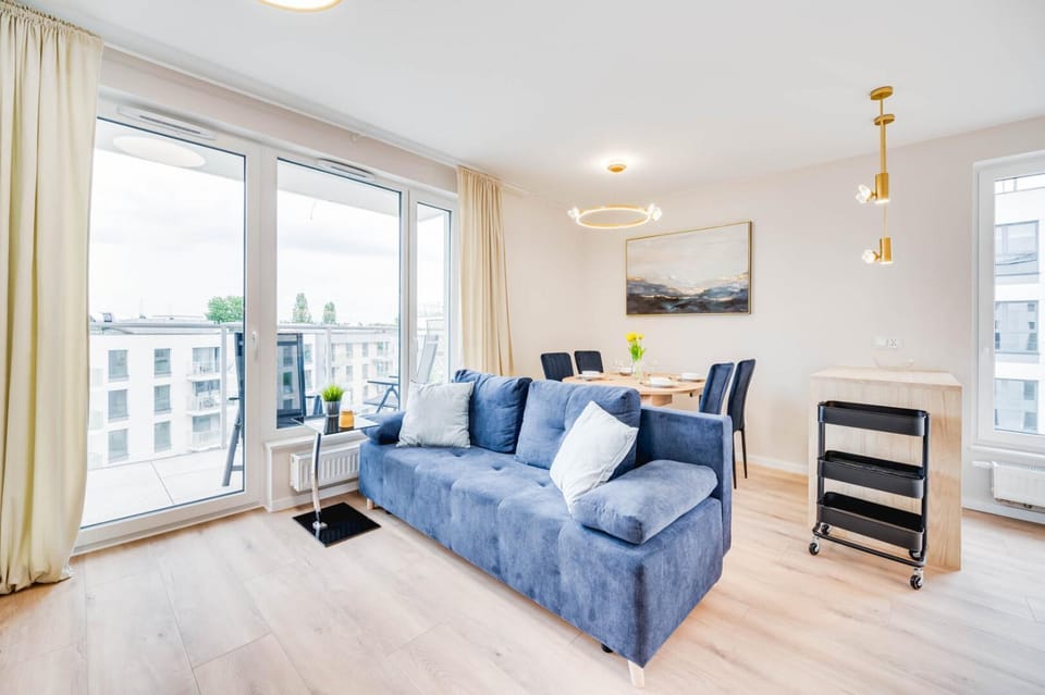 Living room, Seating area, Evening entertainment