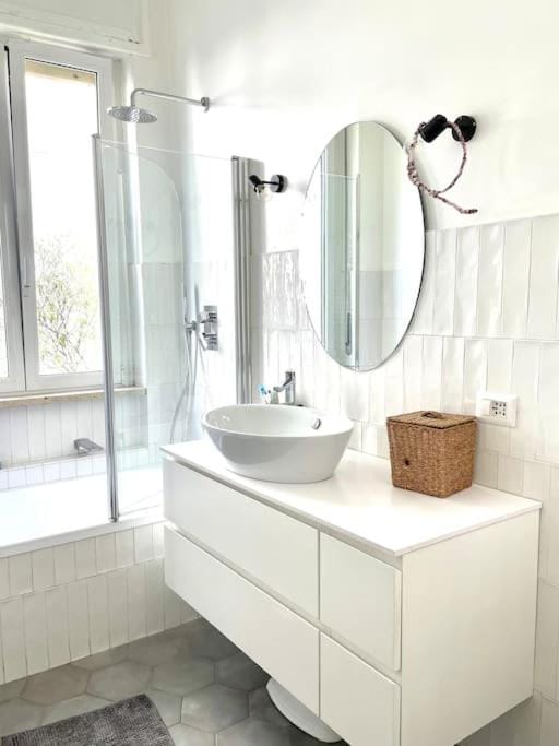 Shower, Bathroom, Bath