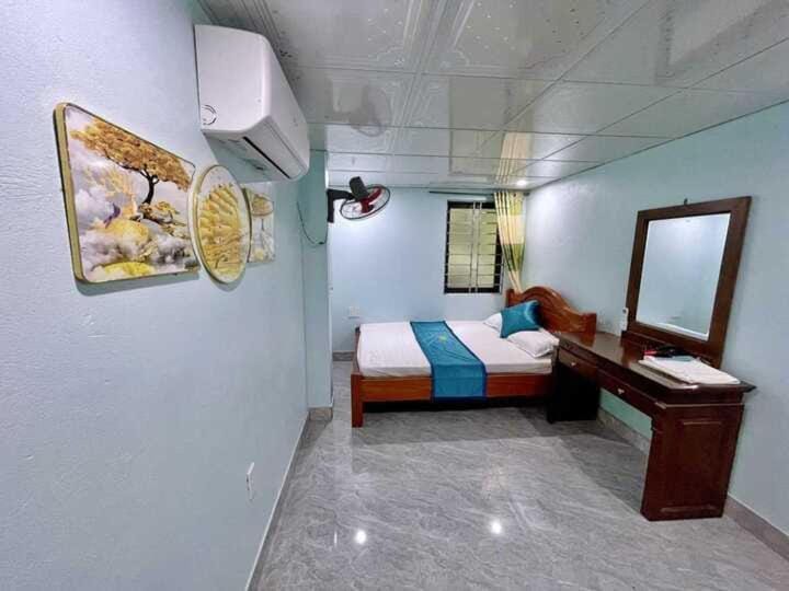 Thu Thủy Hotel Bed and Breakfast in Laos