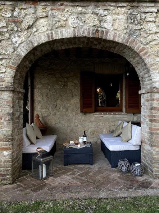 Casale in Val D Orcia Chalet in Tuscany