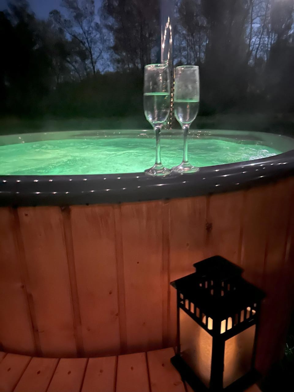 Night, Hot Tub