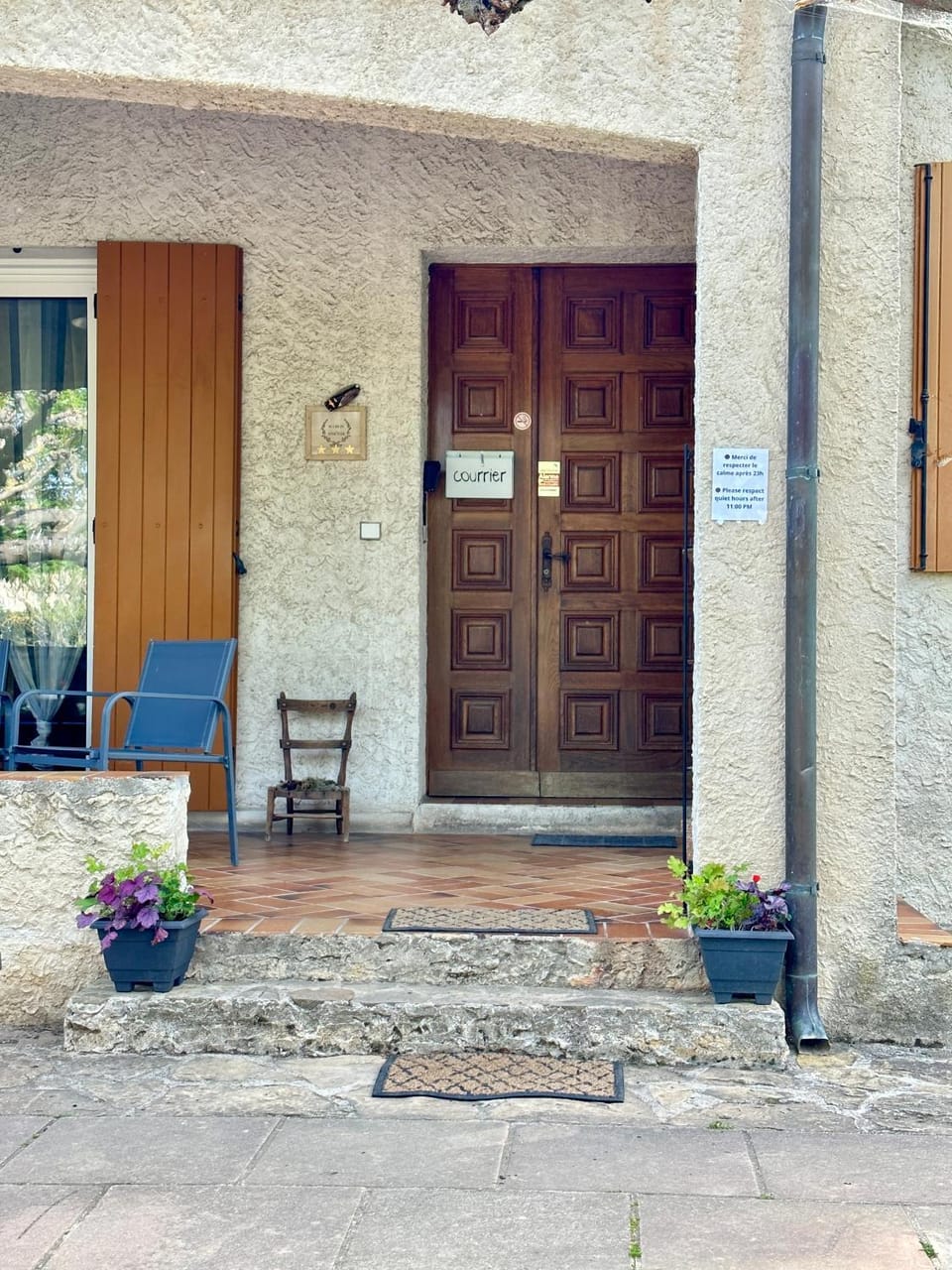 Facade/entrance, Day