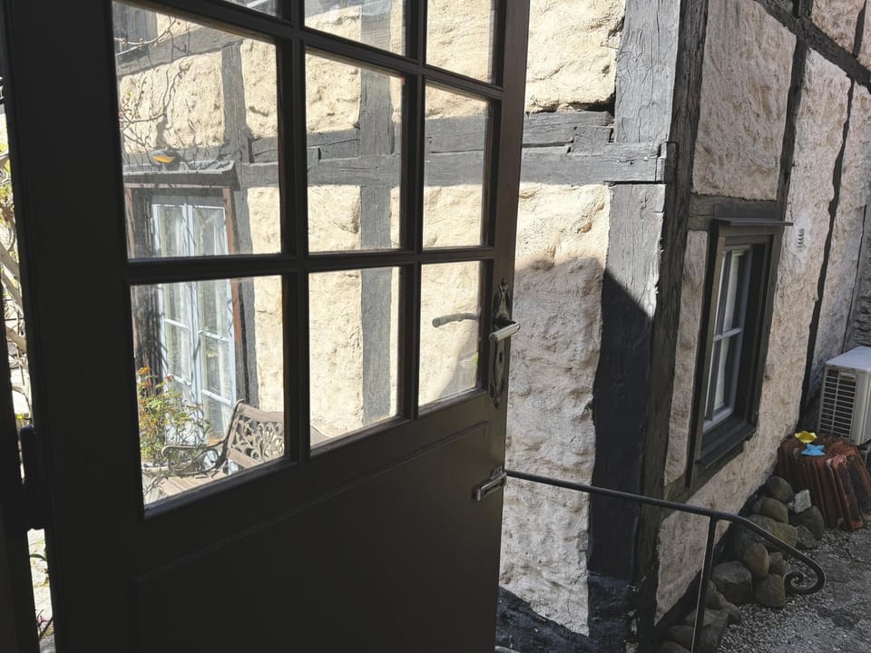 Facade/entrance, Garden