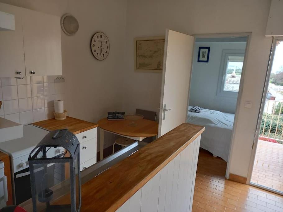 Les Terrasses de la Plage 268 , T2 climatisé, vue mer, parking, terrasse Apartment in Agde