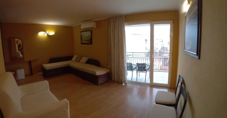 Laura 2 Apartment in Burgas Province
