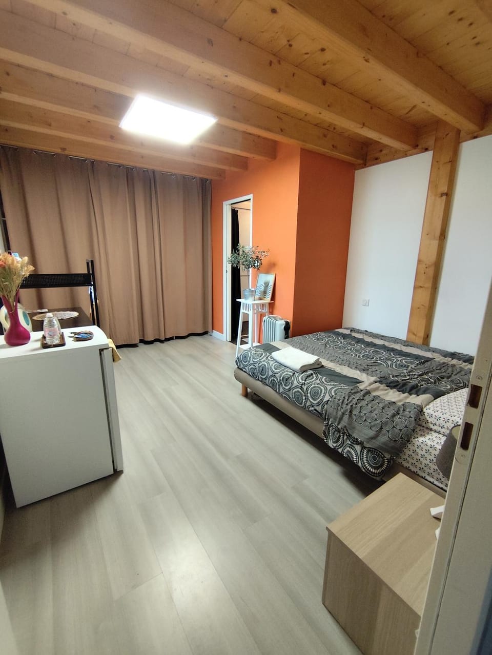 Chambre avec salle d'eau et toilette privées Vacation rental in Nouvelle-Aquitaine