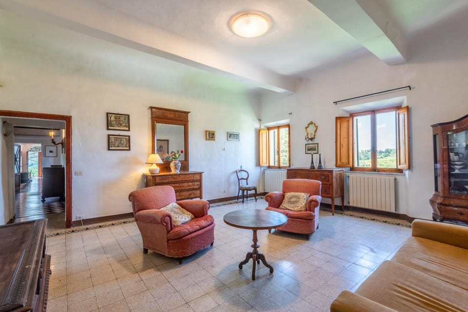 Property building, Living room