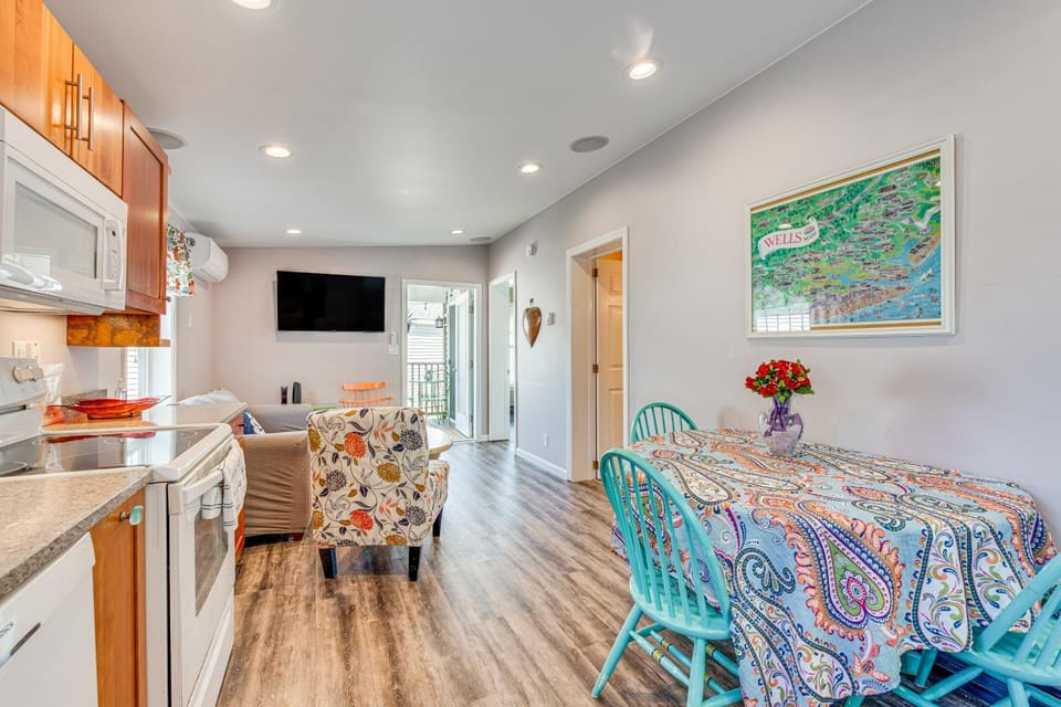 2 Mi to Moody Beach, Amenity Access: Wells Getaway House in Wells