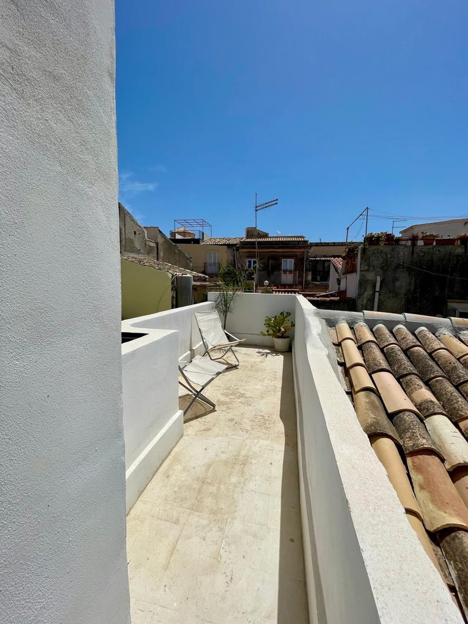 Property building, View (from property/room), Balcony/Terrace