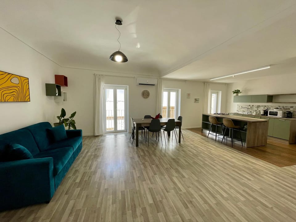 Kitchen or kitchenette, Living room, Dining area, stove
