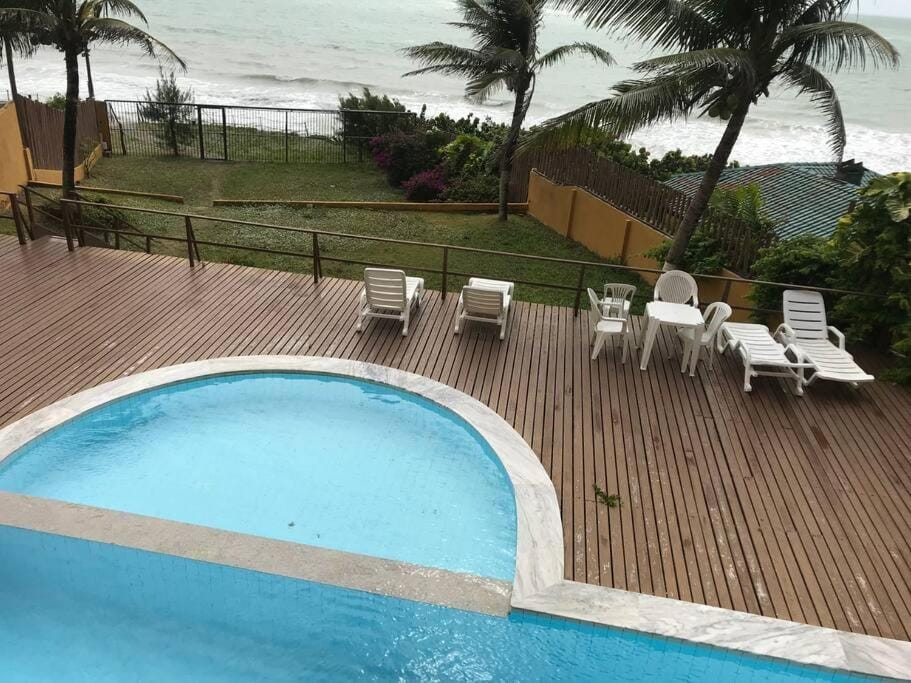 Pool view, Sea view