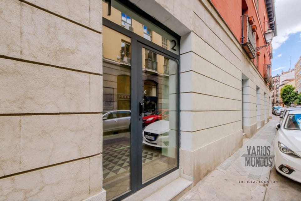 Property building, Street view