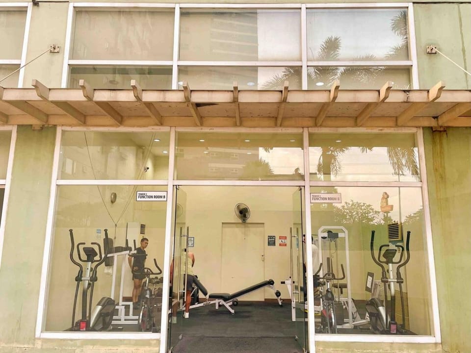 Affordable Condo Near Bgc, Venice Mall #rt33006 Apartment in Makati