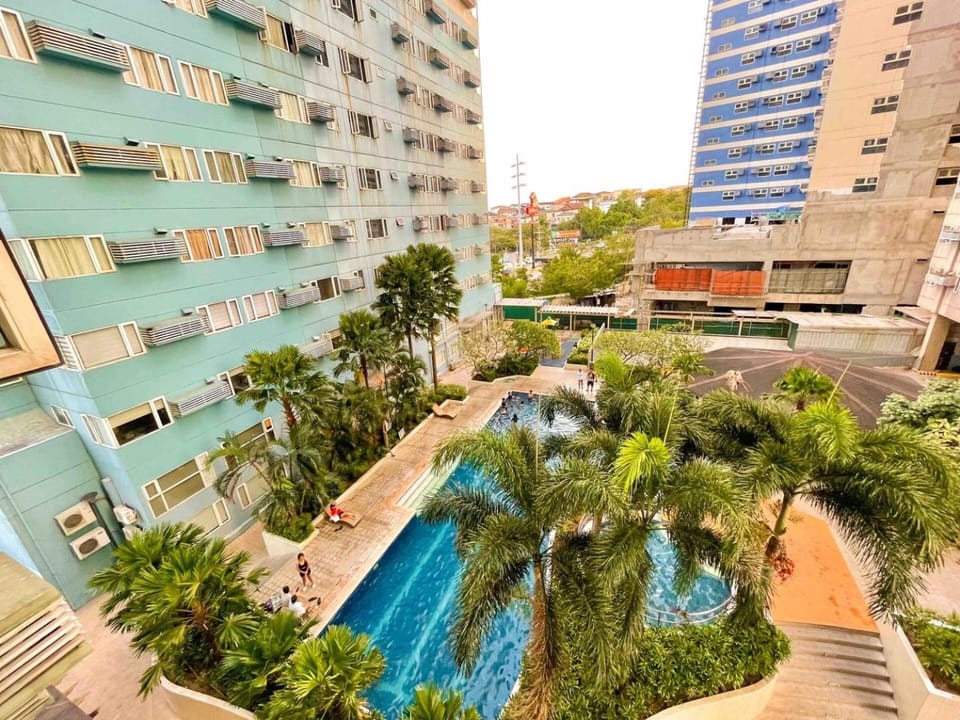 Affordable Condo Near Bgc, Venice Mall #rt33006 Apartment in Makati