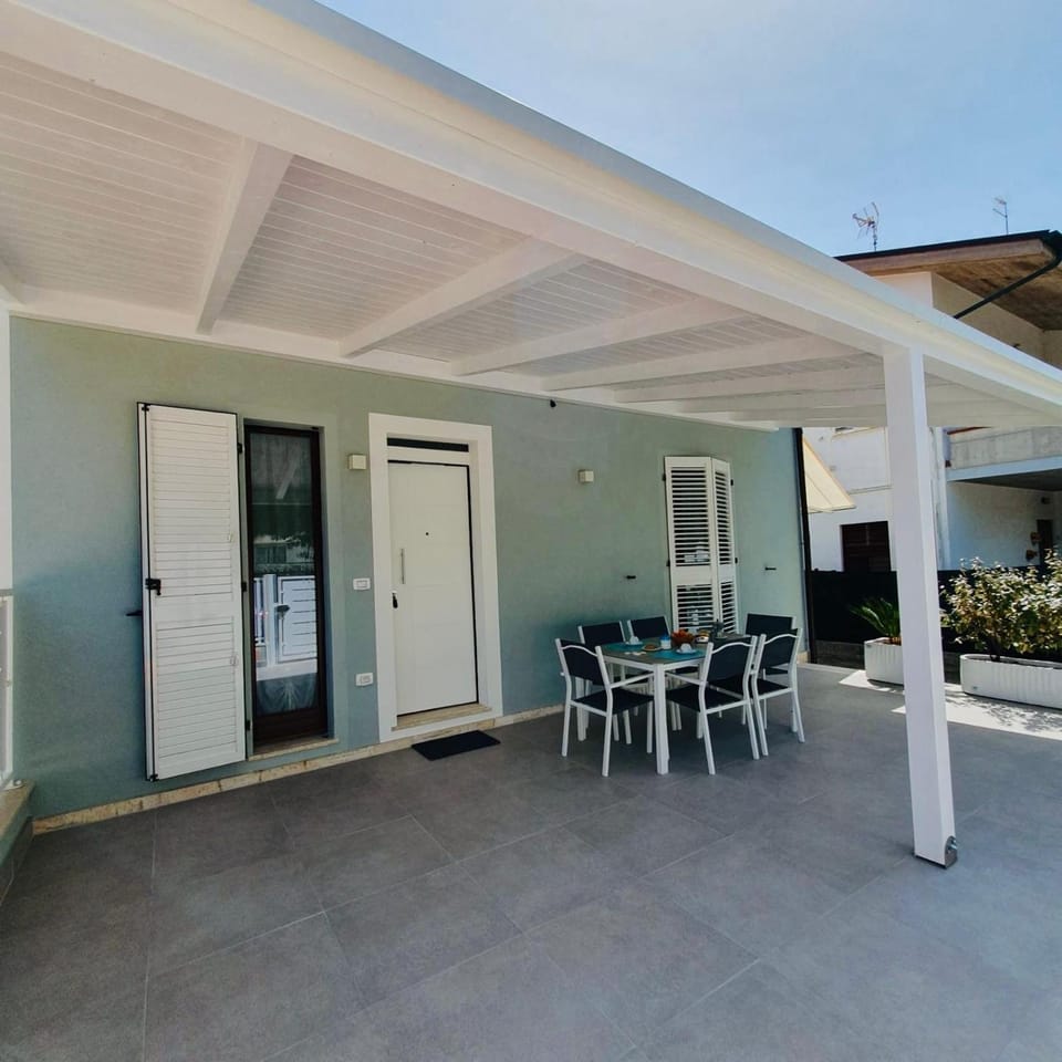 Patio, Balcony/Terrace, Dining area