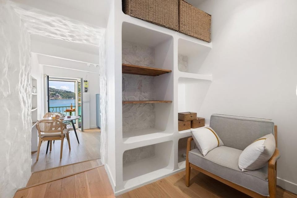 LE SANTORIN Vue Mer Zone piétonne Hyper centre House in Menton