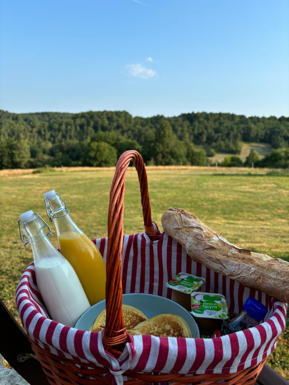 Rooftop Bed and Breakfast in Nouvelle-Aquitaine