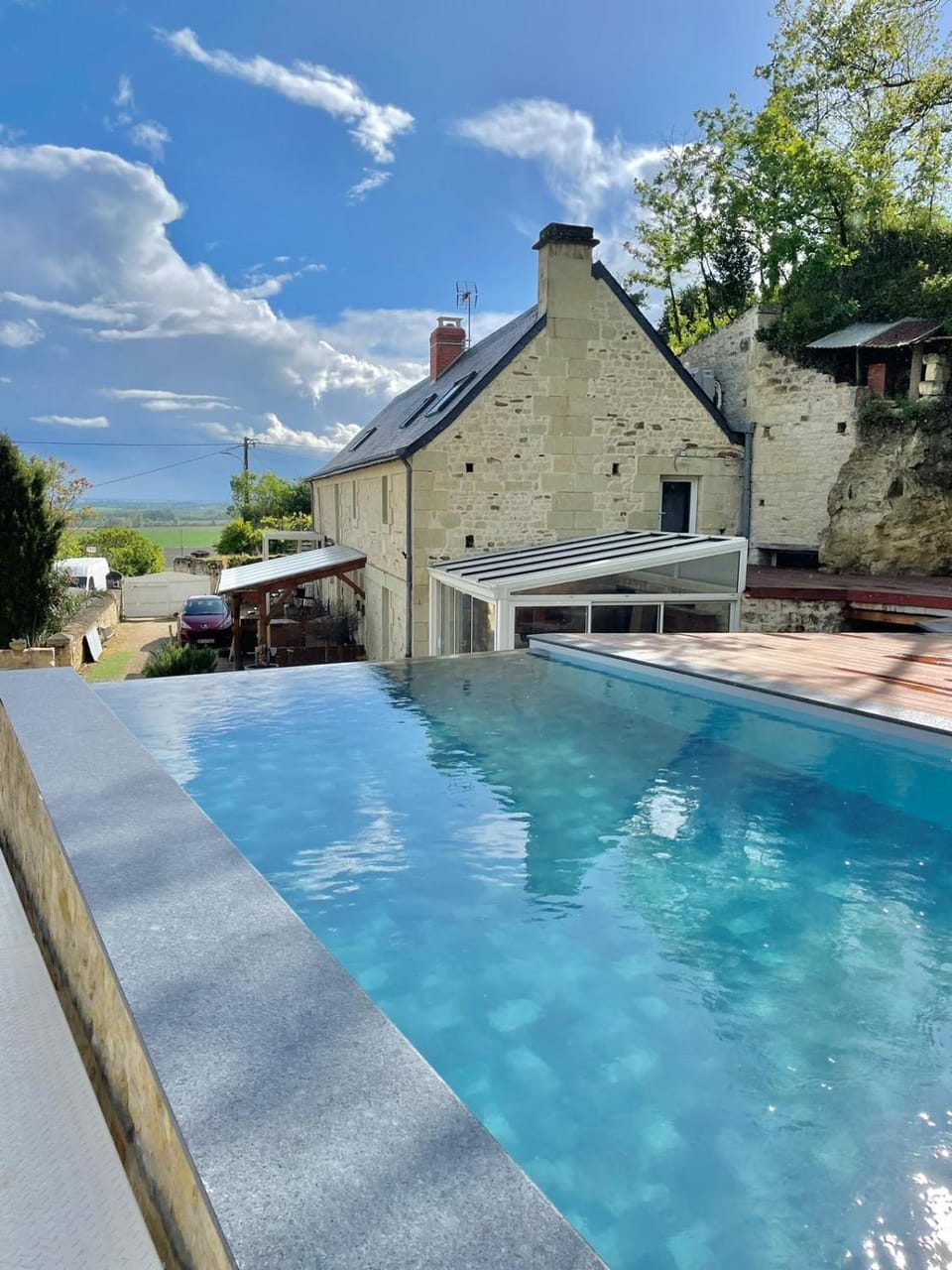 Swimming pool, Swimming pool