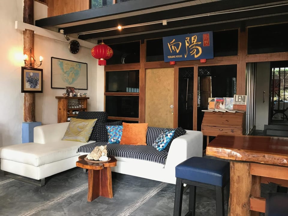 Living room, Lounge or bar