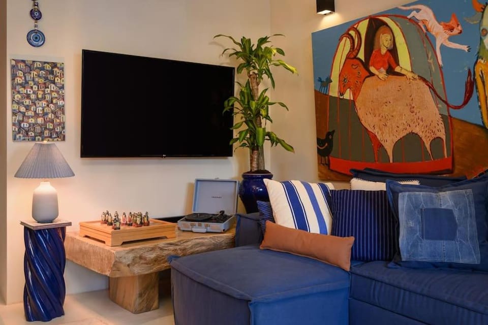 TV and multimedia, Living room