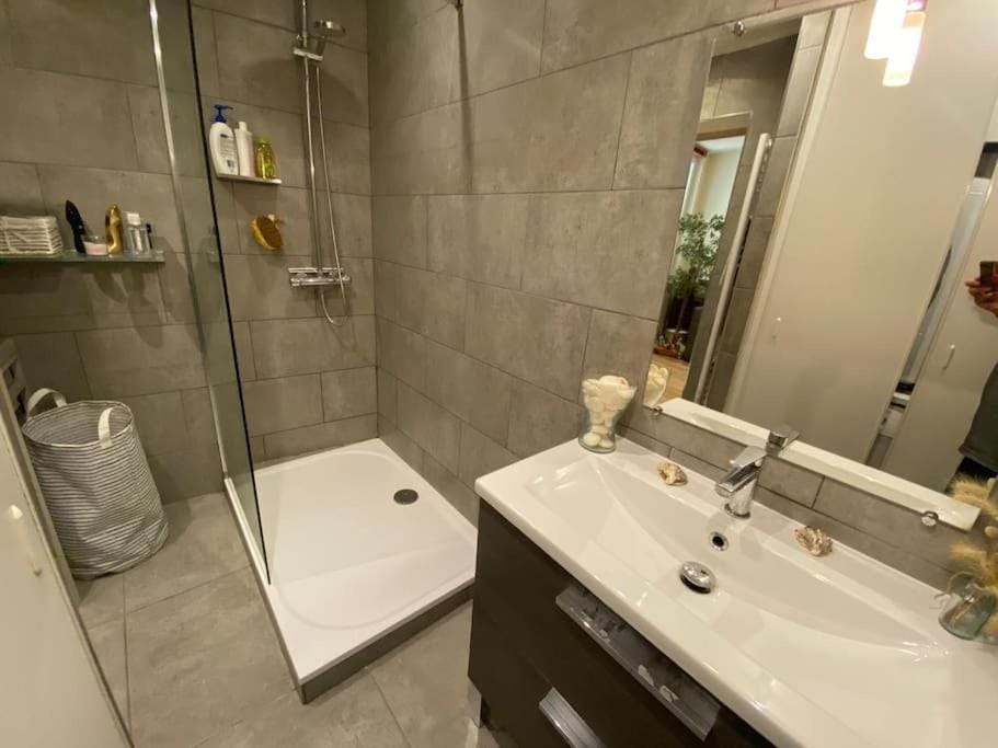 2 pièces Vieux Nice - Deux pas de la mer Apartment in Nice