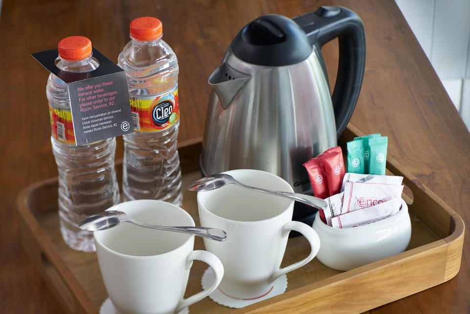 Coffee/tea facilities