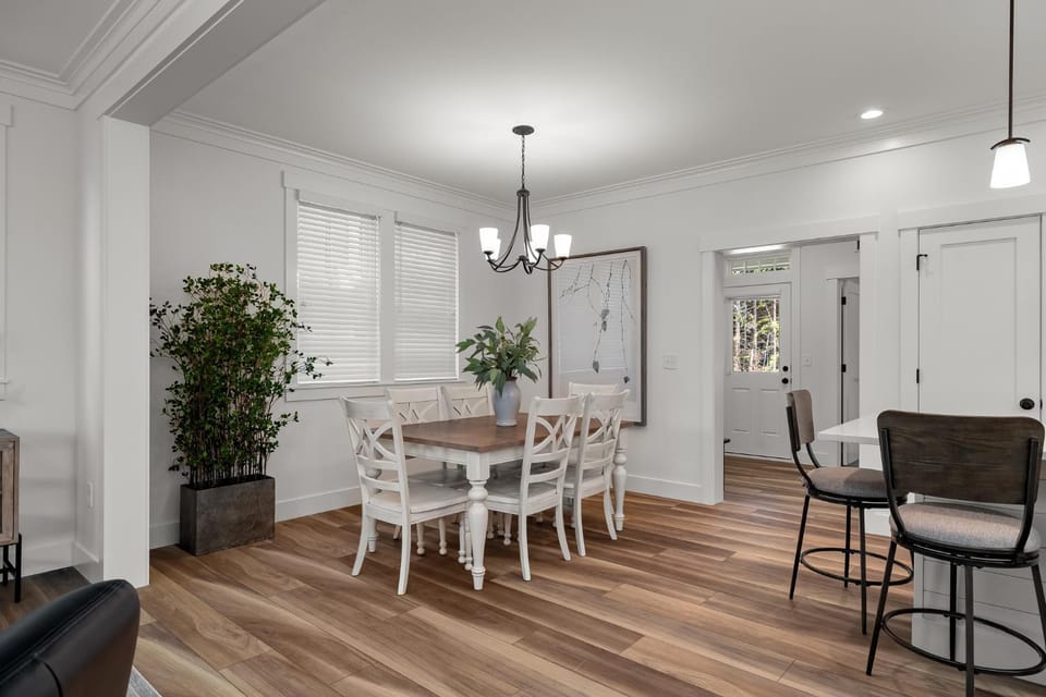 Surf Song by Seabrook Hospitality House in Washington