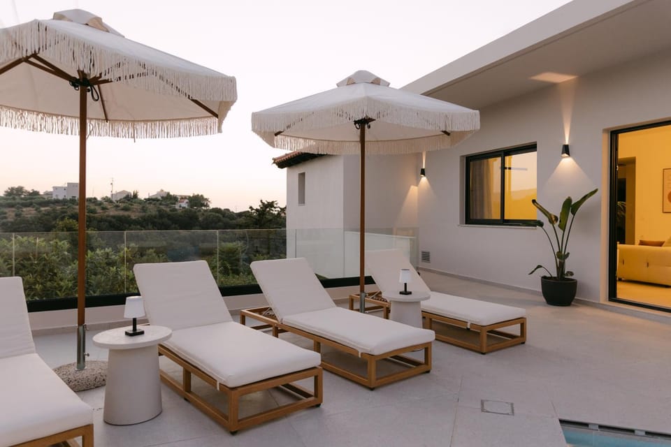Natural landscape, Garden view, Pool view, sunbed