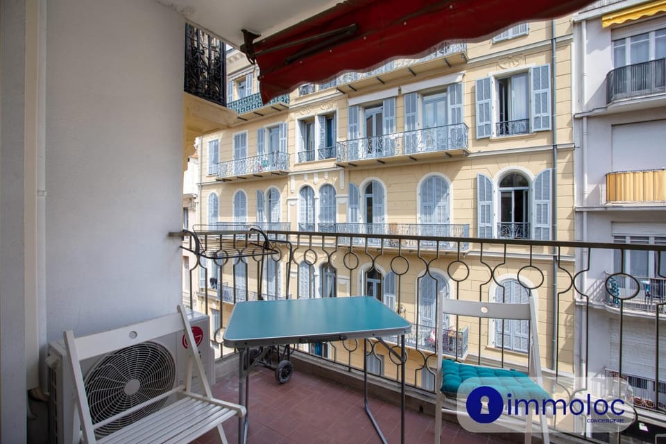 Studio Air-conditioned district of the Musicians Apartment in Nice