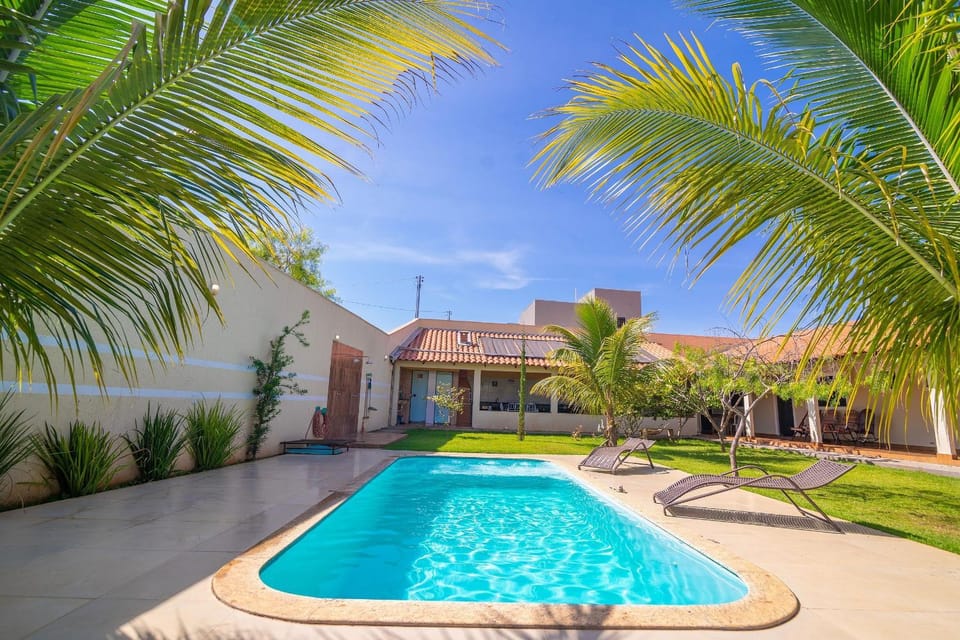 Pool view, Swimming pool, sunbed