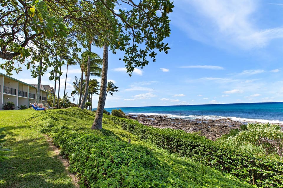 Napili Shores E144 Apartment in Kapalua