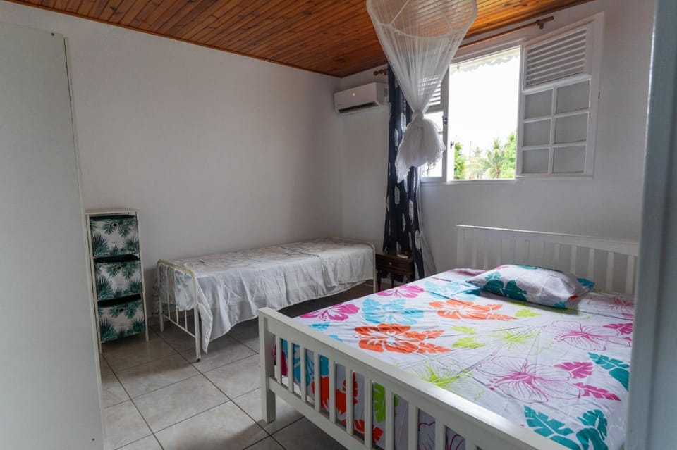 Haut de villa F4 clim-wifi Apartment in Martinique