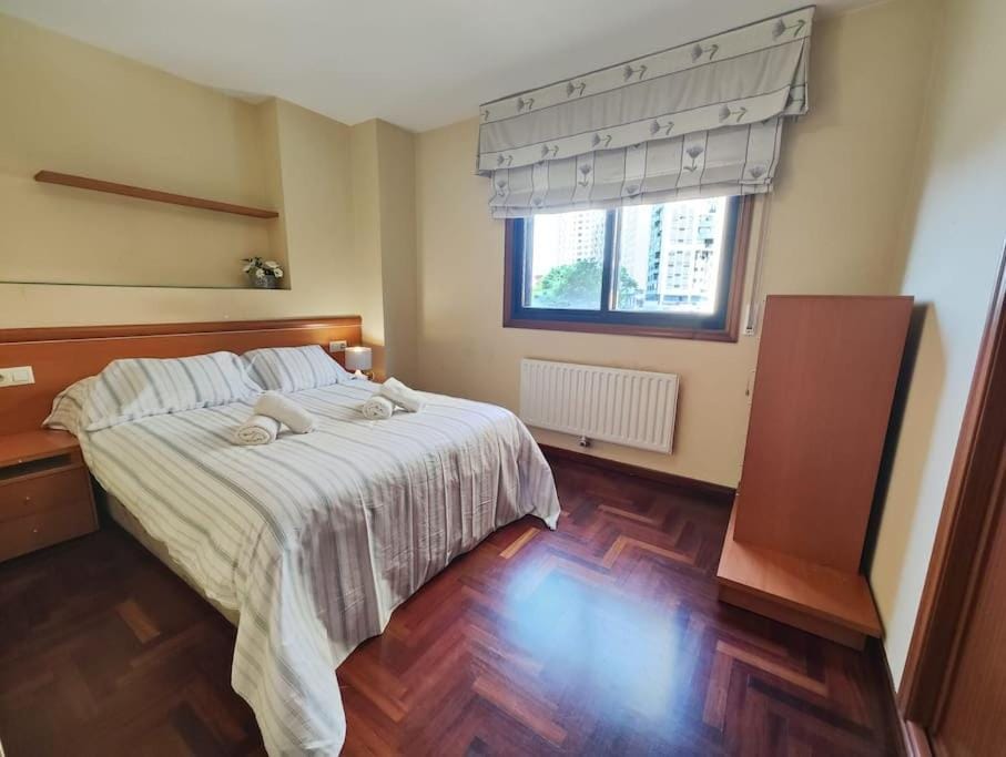 Próximo playa amplia vivienda Apartment in Vigo