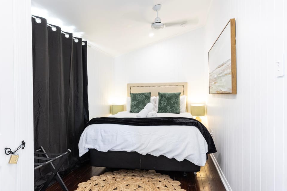 Urban Getaway Central Cottage House in Ipswich