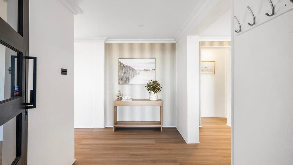 Kingsley Shore's - Pool and Heated Spa with Ocean Views House in Boat Harbour