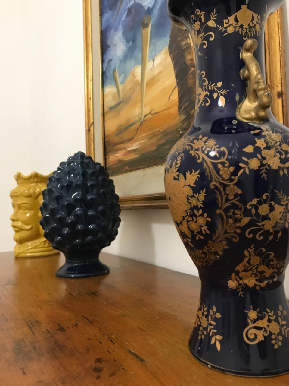 Living room, Decorative detail