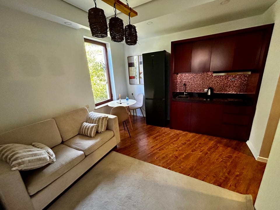 Cемейный номер с балконом на 4 чел Dreamland Oasis Apartment in Adjara, Georgia
