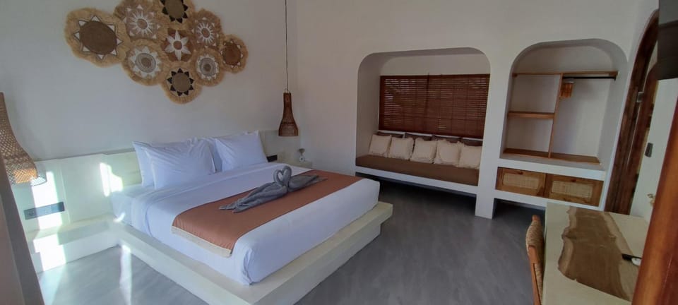 Bedroom, wardrobe