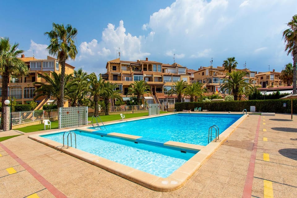 Pool view, Swimming pool