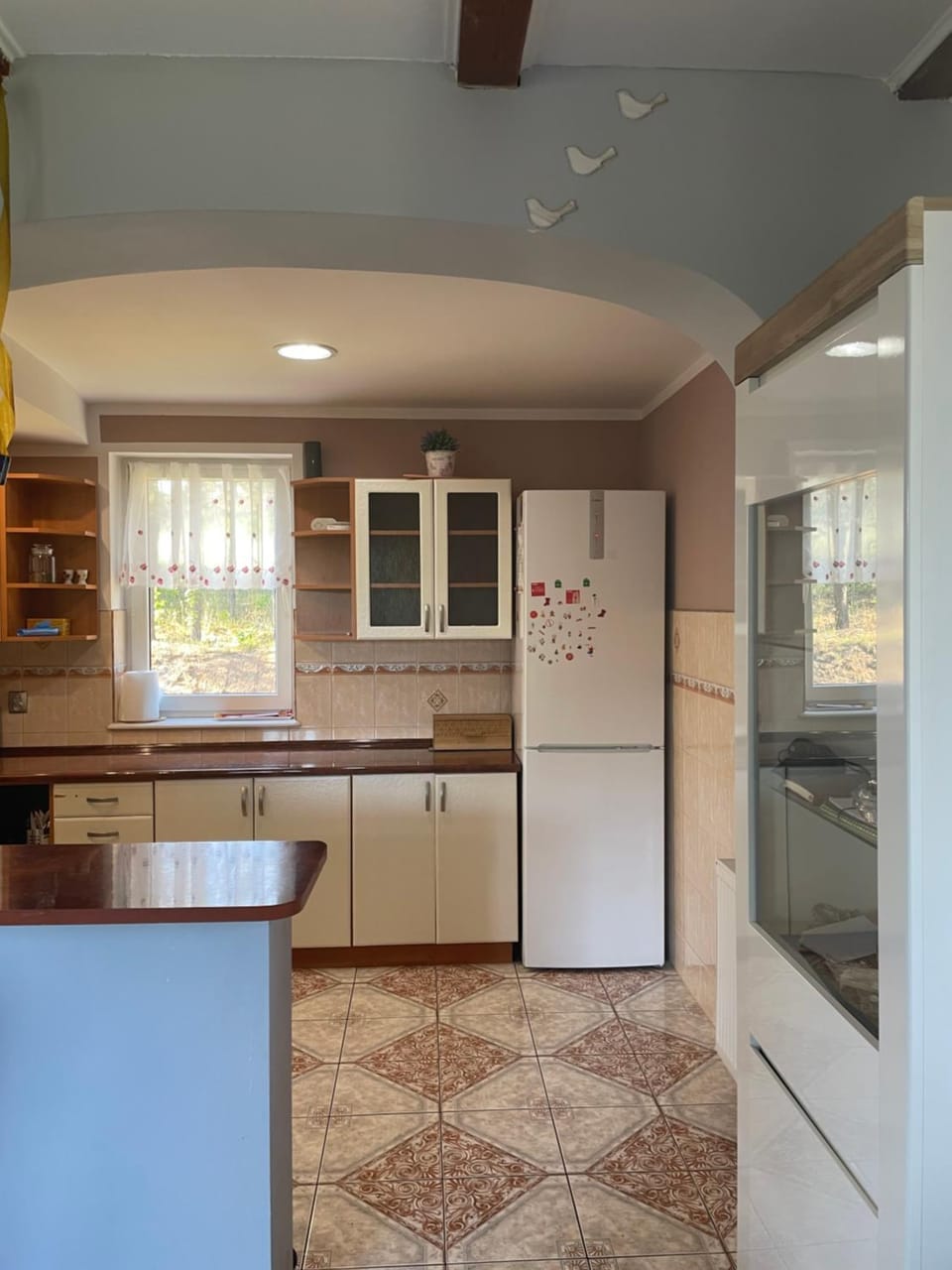 Kitchen or kitchenette, oven, stove