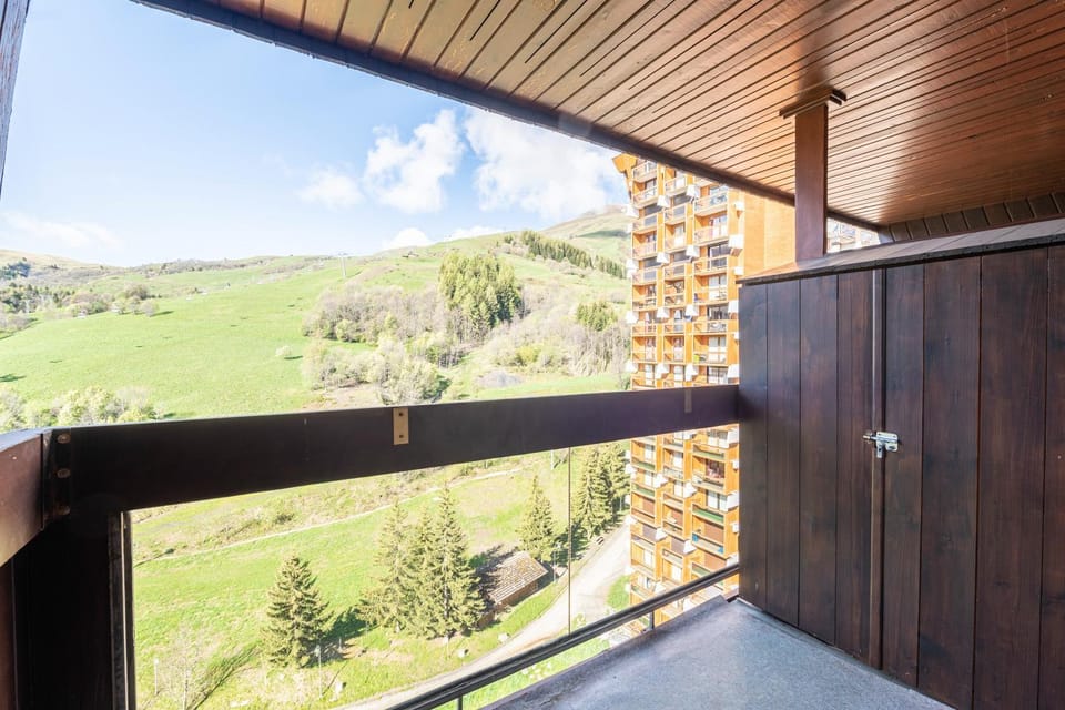 Balcony/Terrace, Mountain view