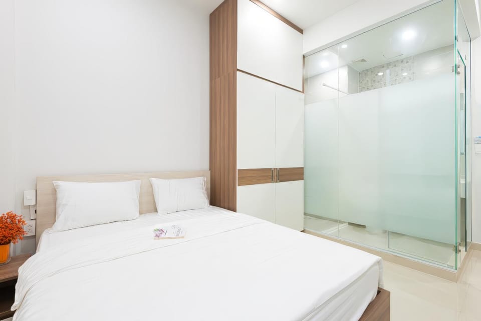 Bed, wardrobe