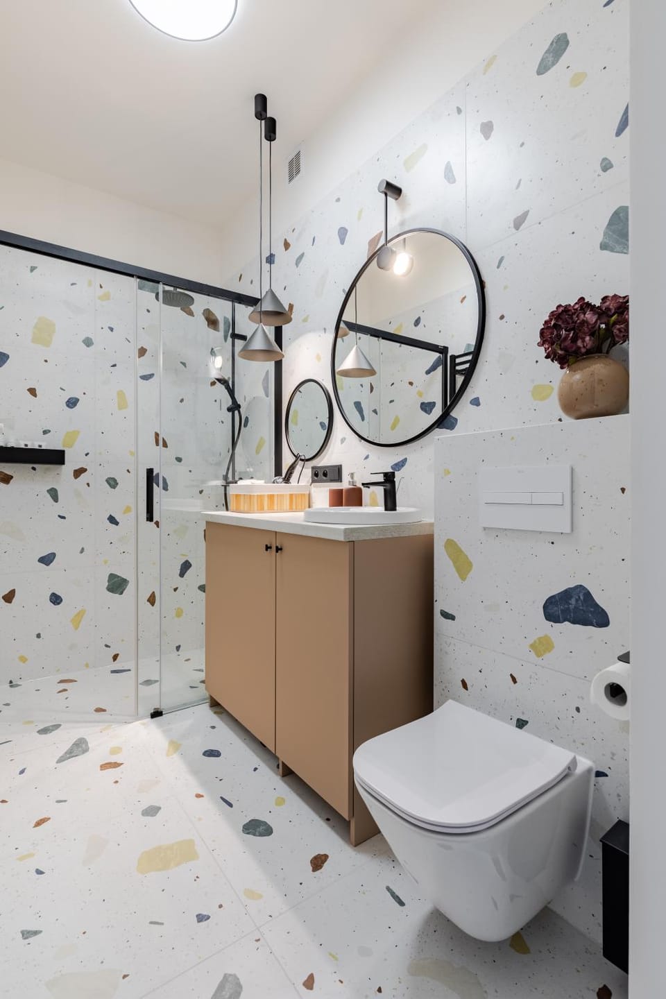 Shower, Toilet, Bathroom