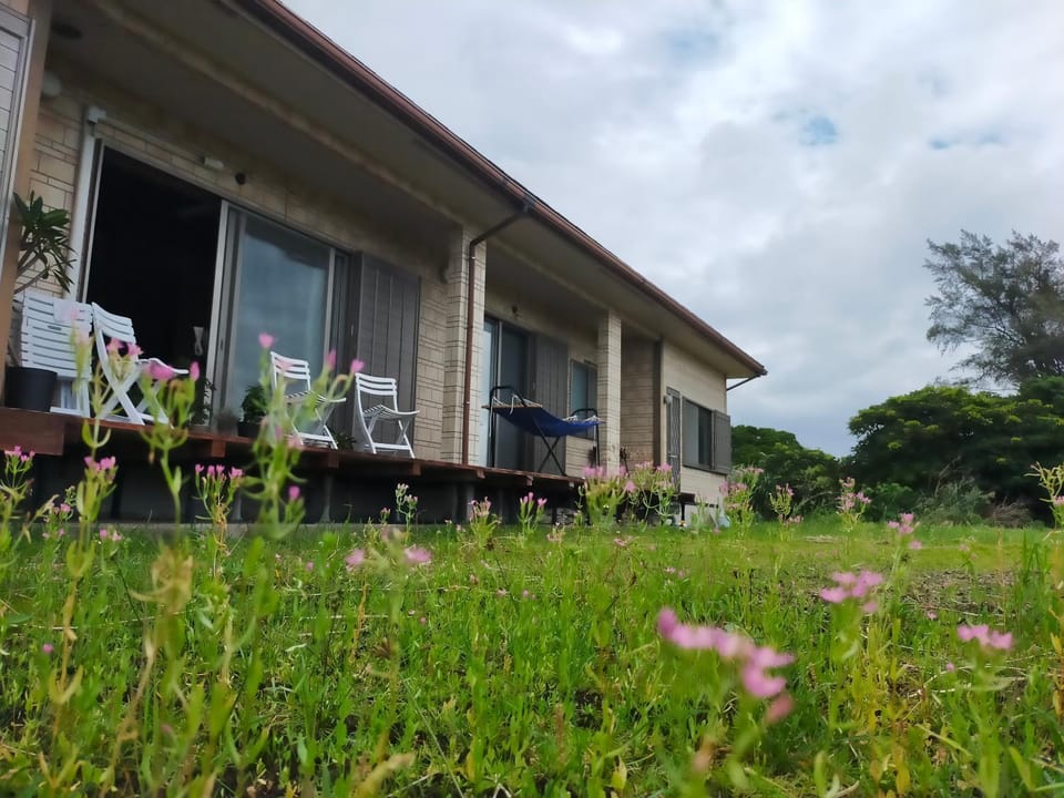 Property building, Garden