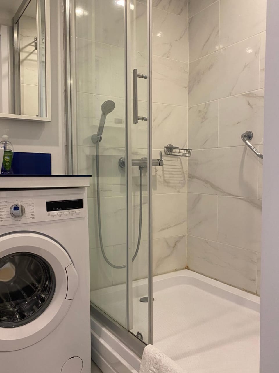Shower, washing machine